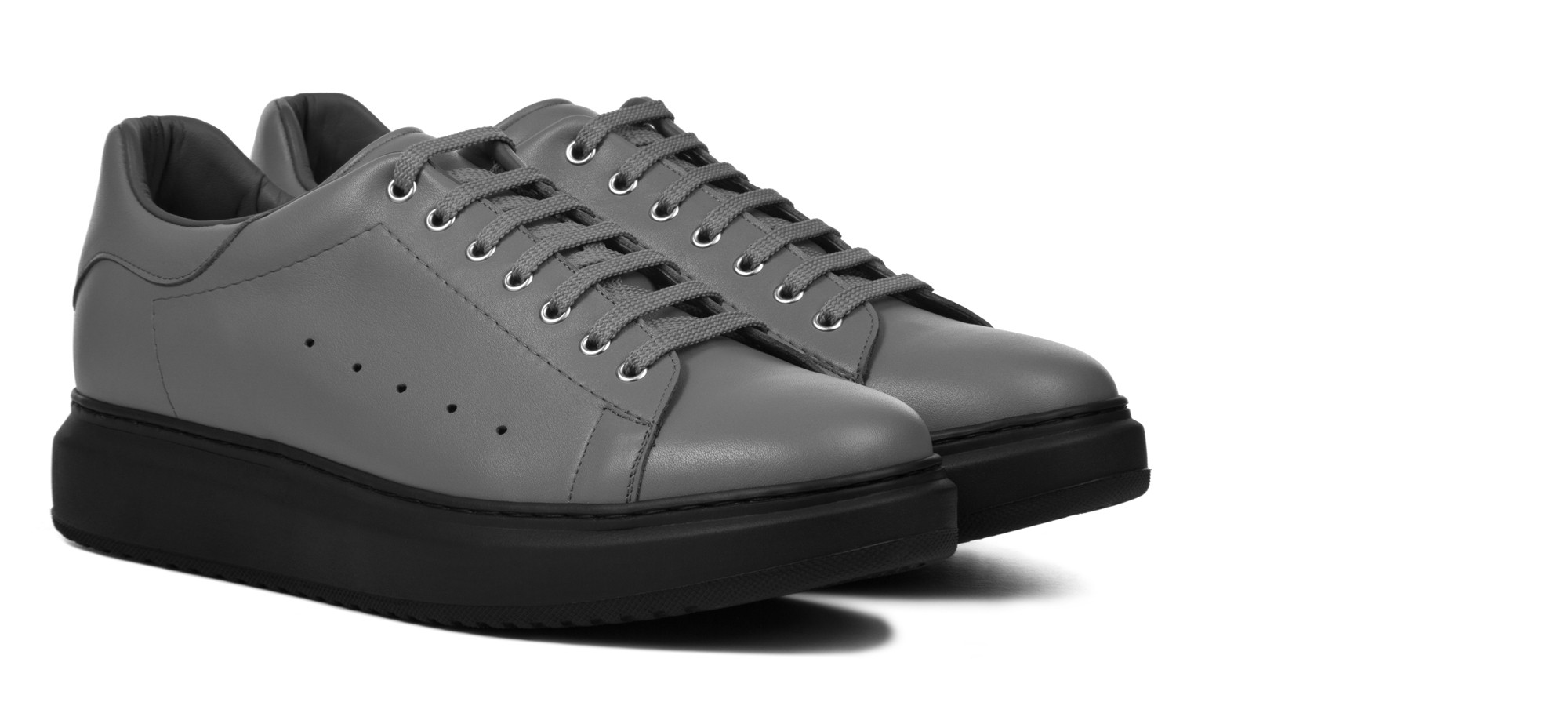 Elevator shoes