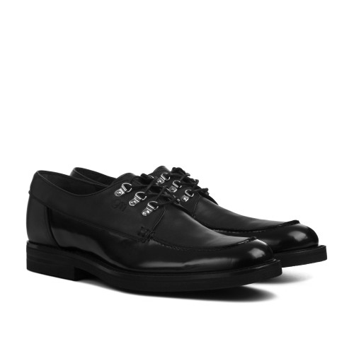 elevator shoes