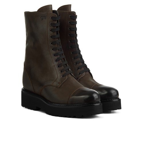 Elevator Boots
